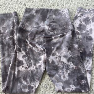 Lululemon leggings